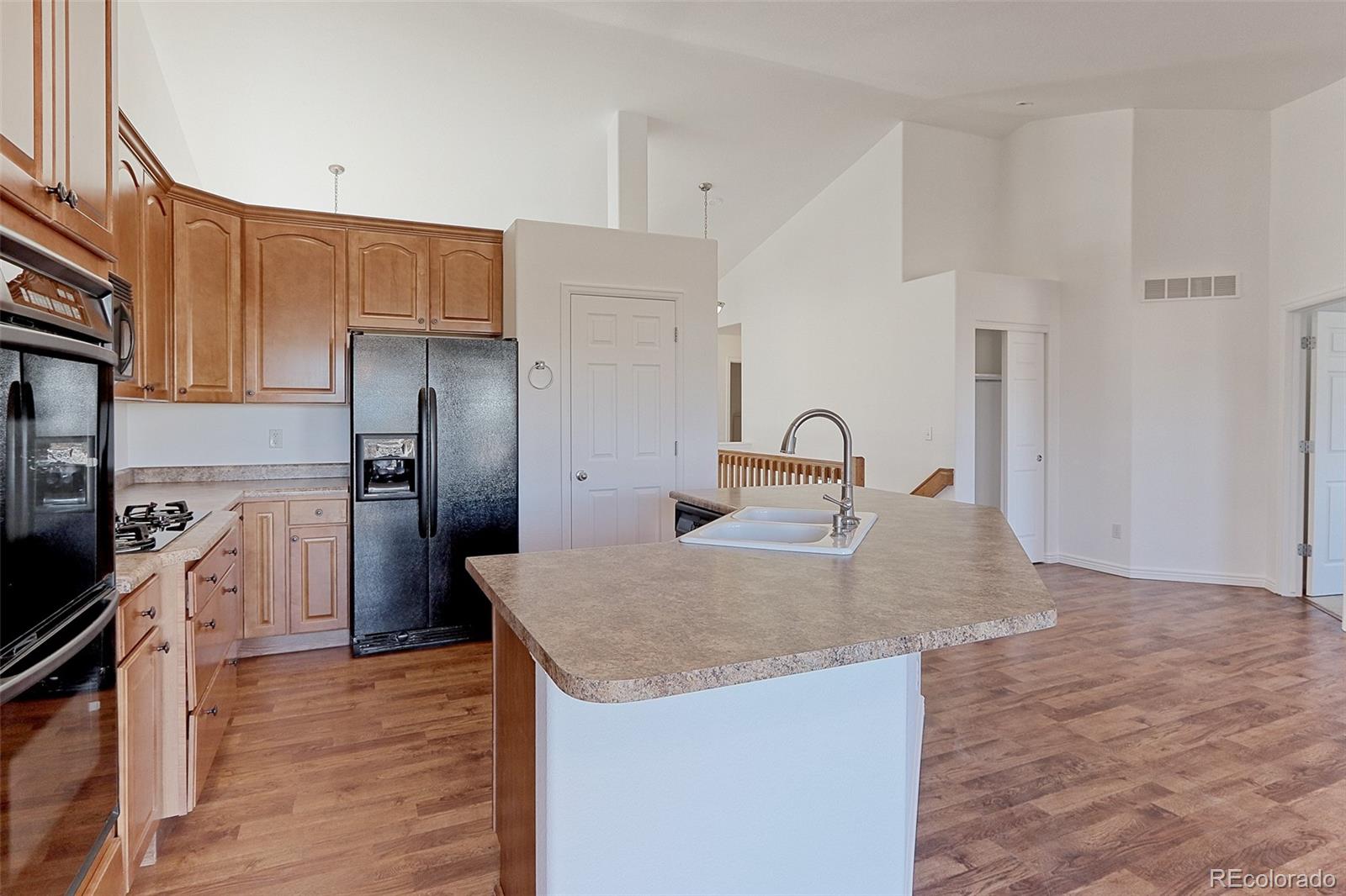 MLS Image #10 for 9635 w 14th place,lakewood, Colorado