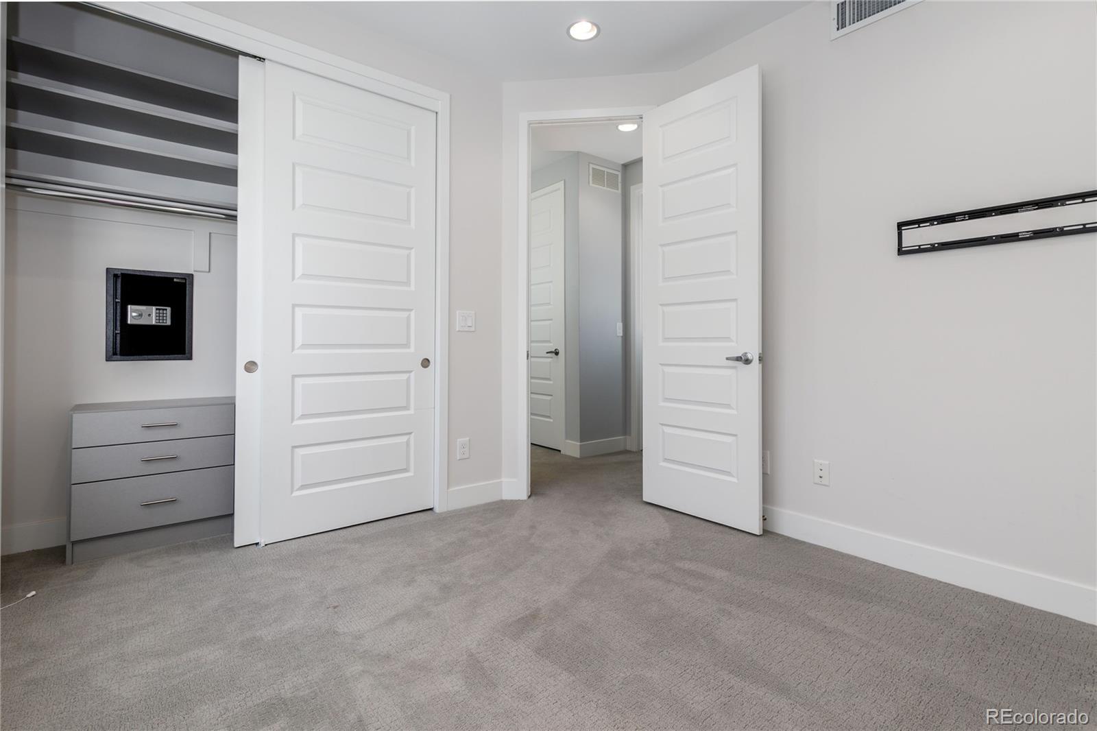 MLS Image #22 for 2639  17th street 2,denver, Colorado