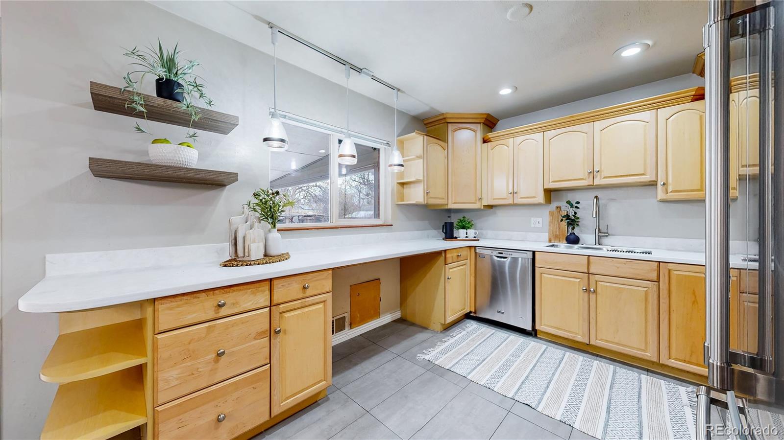 MLS Image #11 for 3246 s stuart street,denver, Colorado