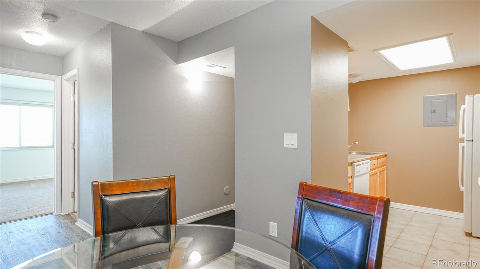 MLS Image #28 for 10303 e peakview avenue,englewood, Colorado