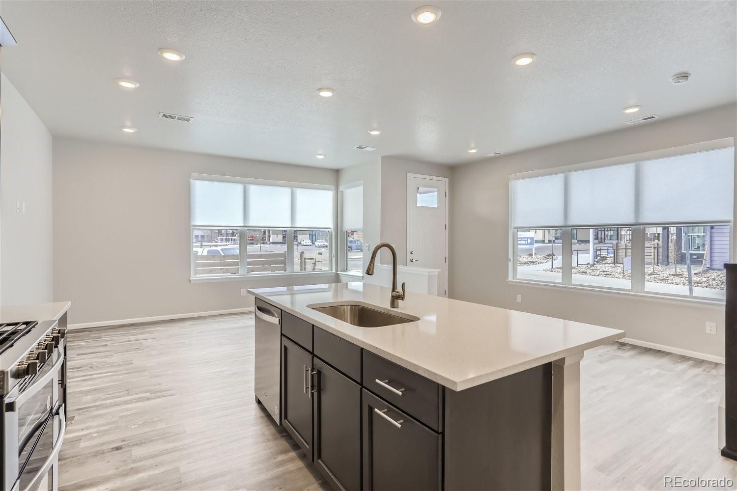 MLS Image #10 for 9486 w 58th circle,arvada, Colorado