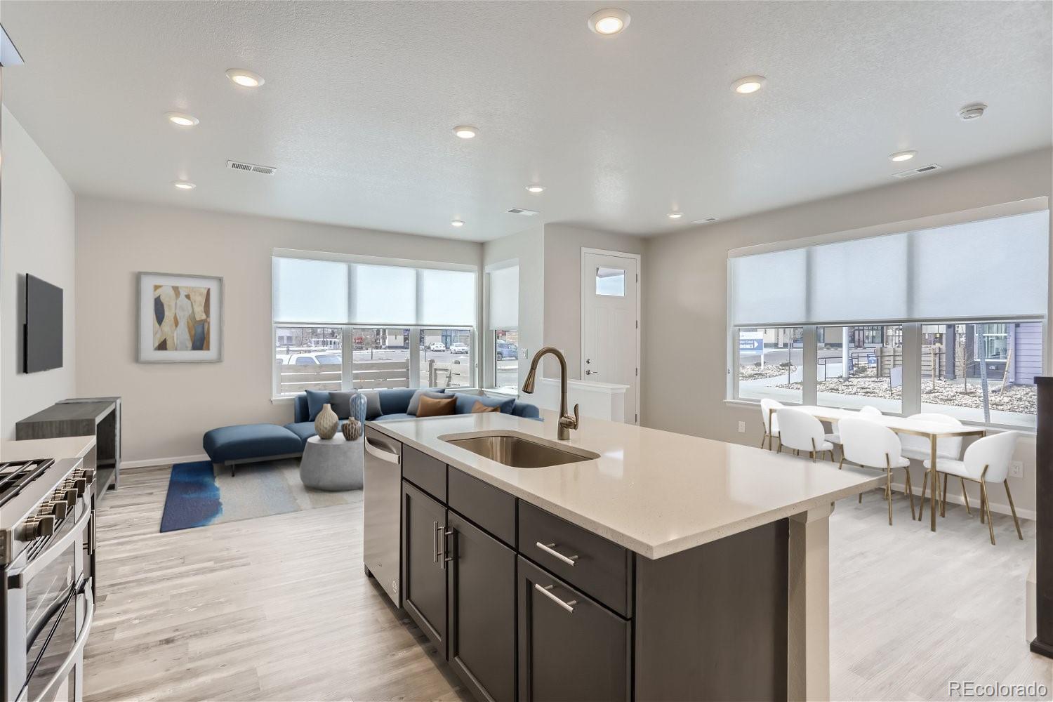 MLS Image #7 for 9486 w 58th circle,arvada, Colorado