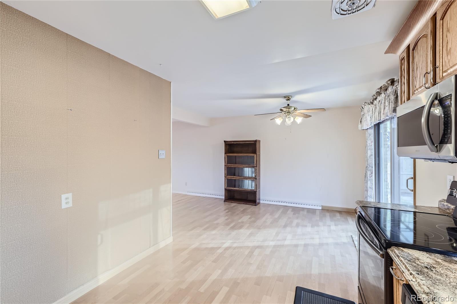 MLS Image #10 for 811 s taft street,lakewood, Colorado