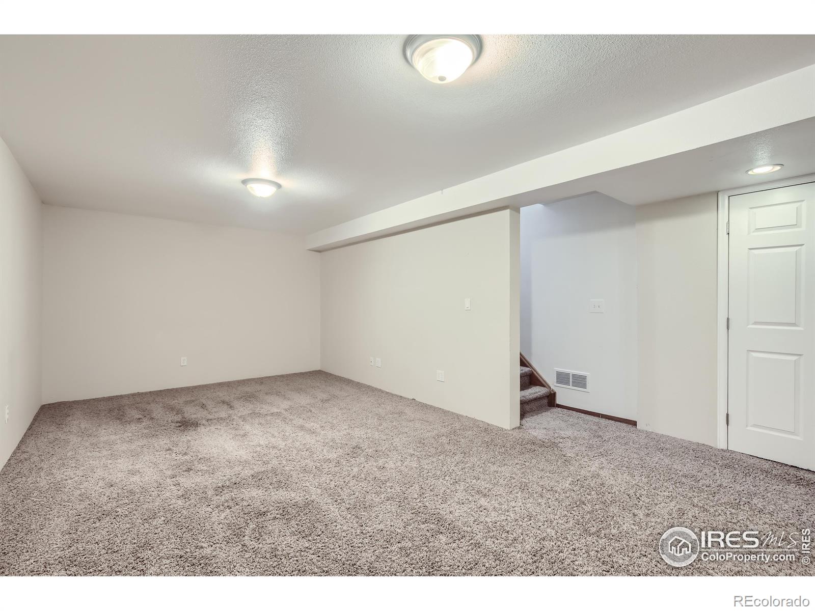 MLS Image #13 for 910  nantucket street,windsor, Colorado