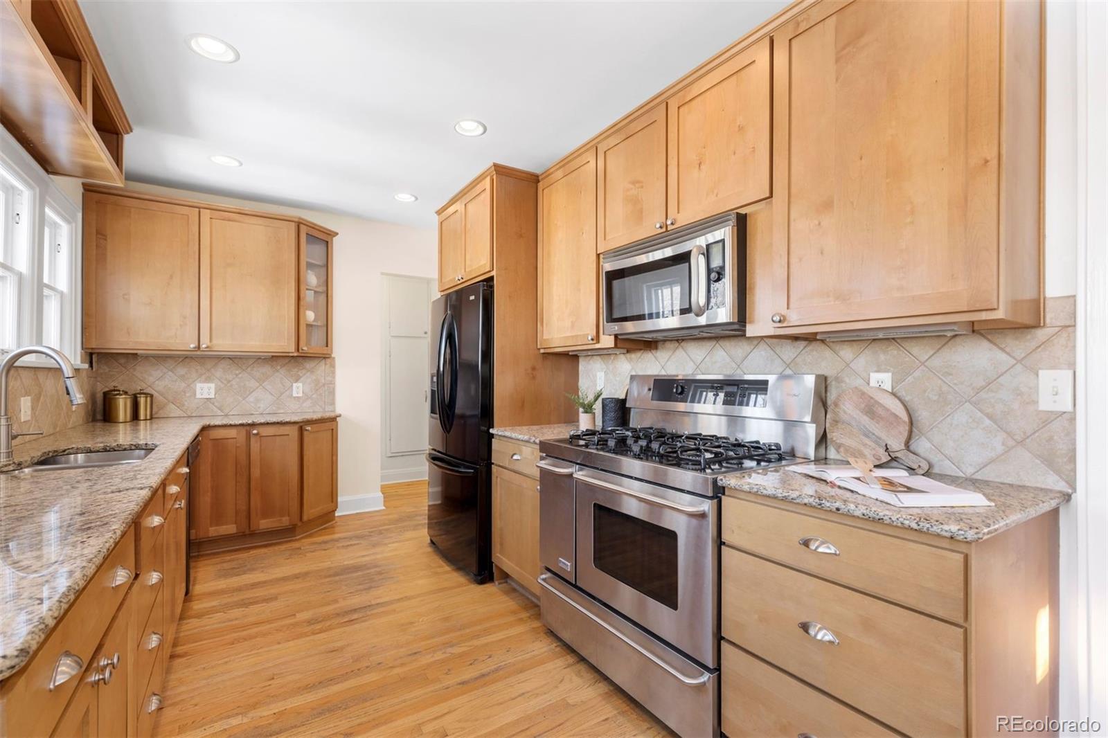 MLS Image #13 for 745  milwaukee street,denver, Colorado