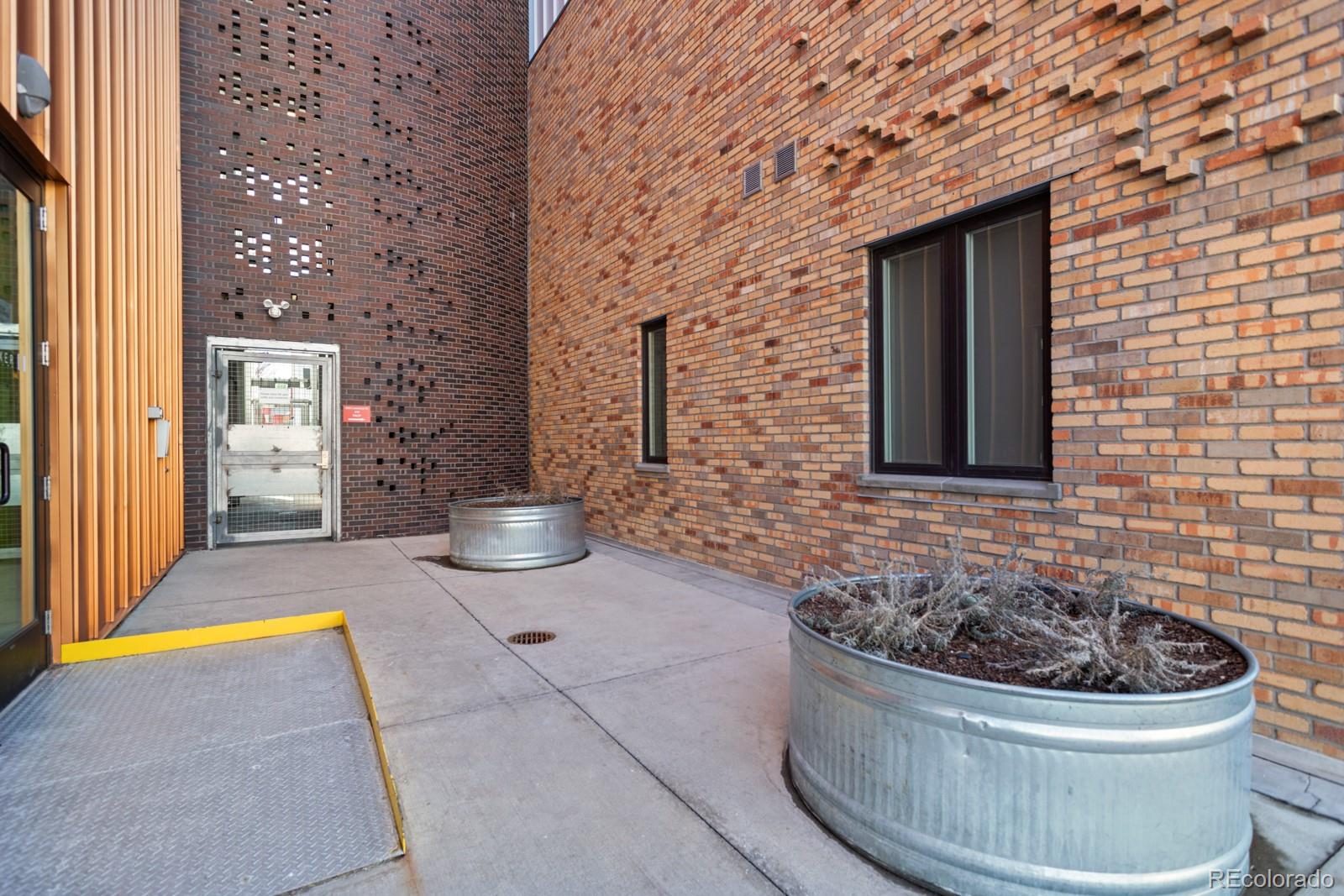 MLS Image #3 for 2550  lawrence street,denver, Colorado