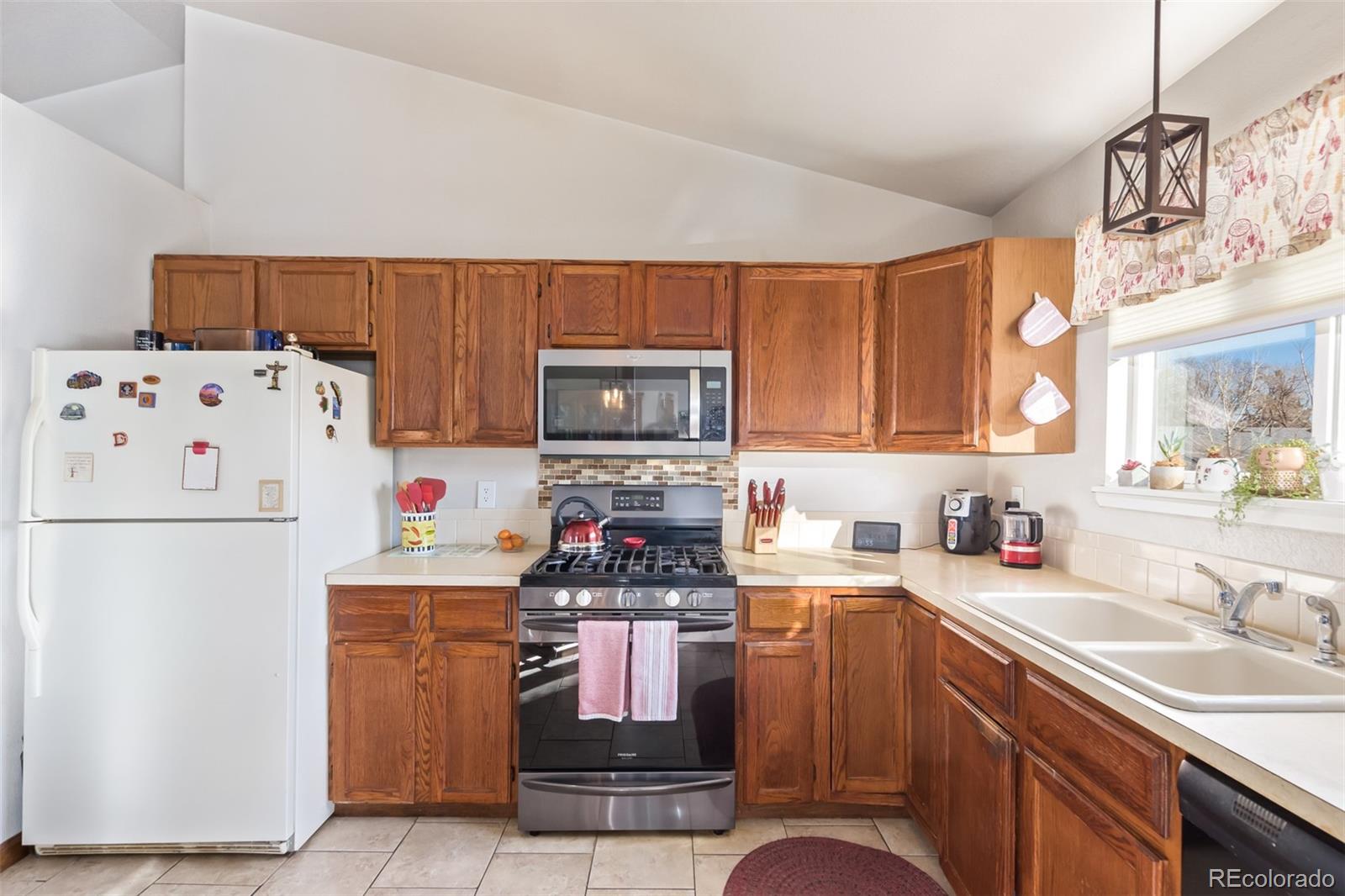 MLS Image #11 for 452 n 10th avenue,brighton, Colorado