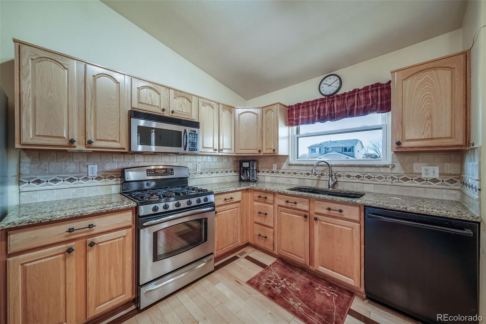 MLS Image #3 for 19003 e harvard drive,aurora, Colorado