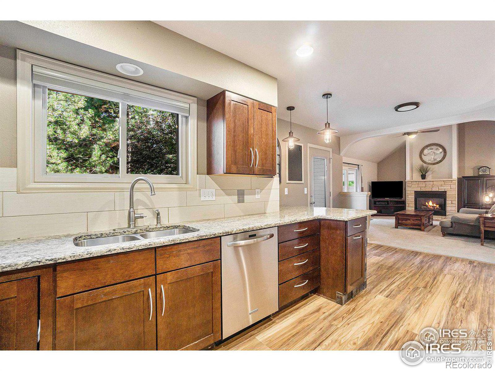 MLS Image #3 for 1819  overlook drive,fort collins, Colorado