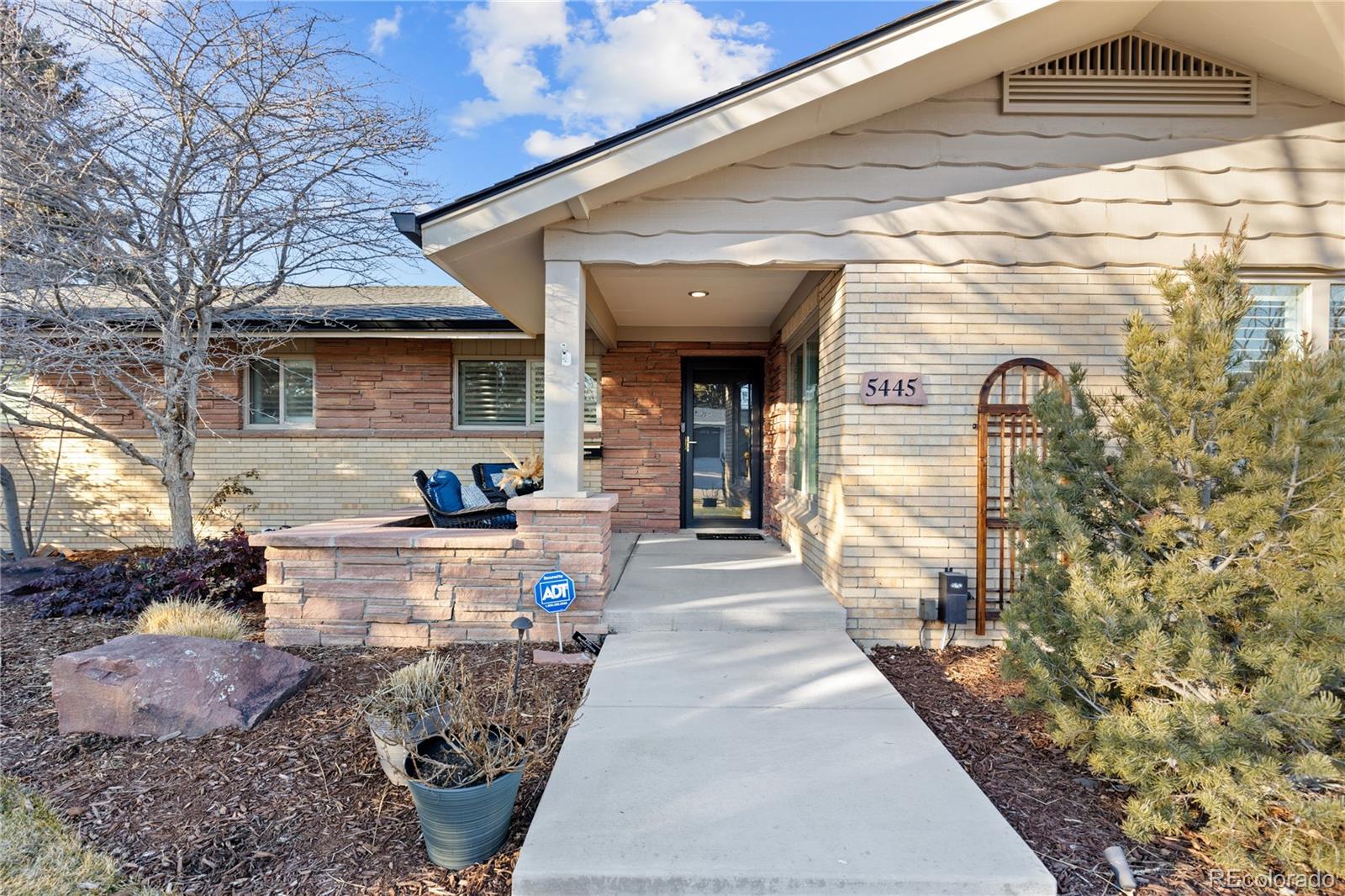 MLS Image #1 for 5445 w plymouth drive,littleton, Colorado