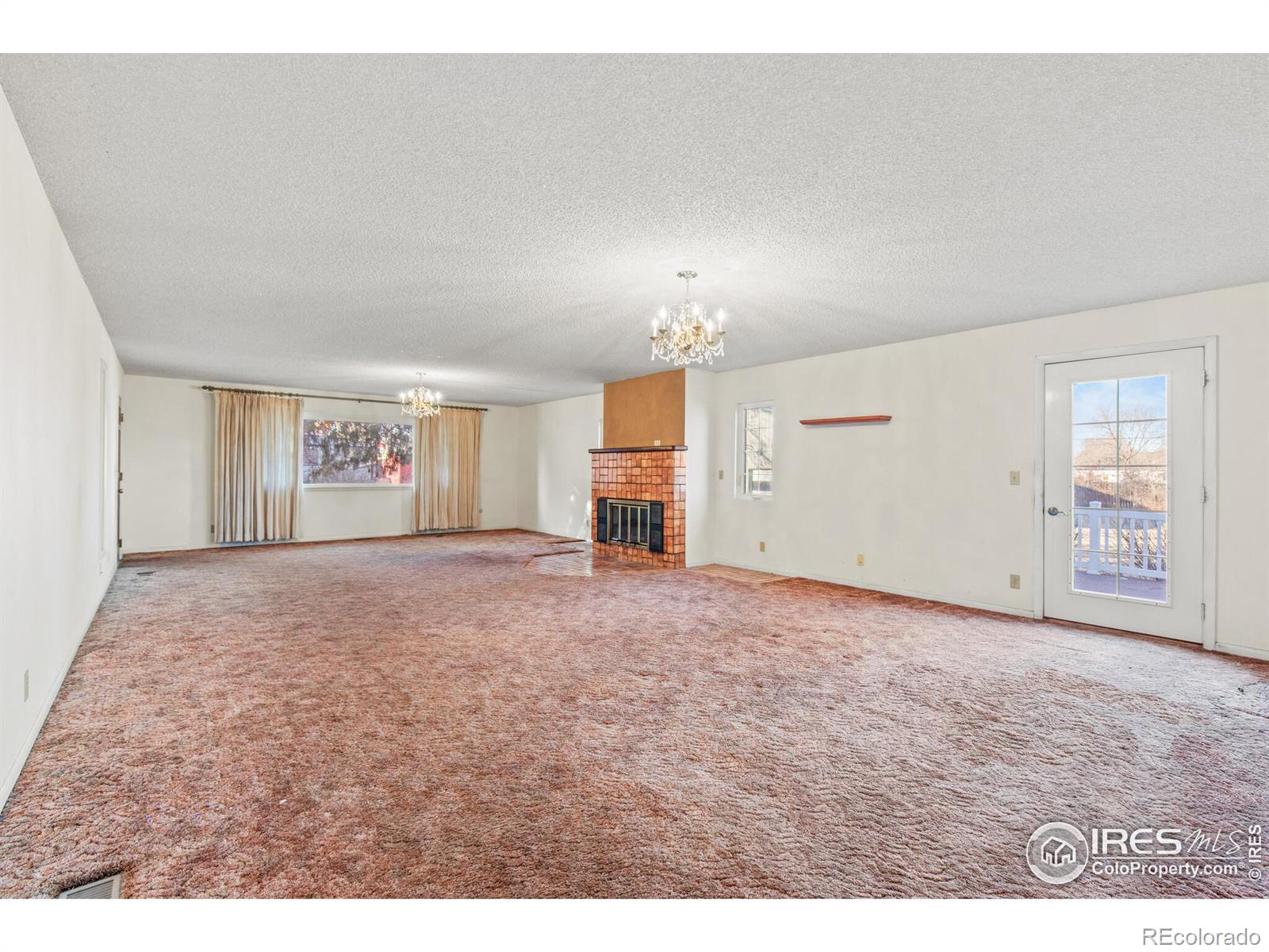 MLS Image #12 for 203 n 40th avenue,greeley, Colorado