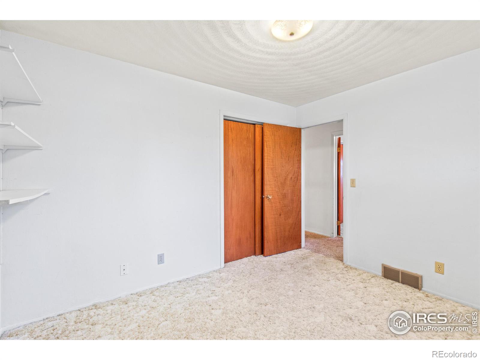 MLS Image #21 for 203 n 40th avenue,greeley, Colorado