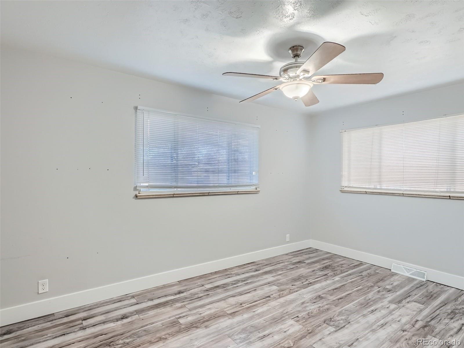 MLS Image #17 for 7880  crestview lane,denver, Colorado