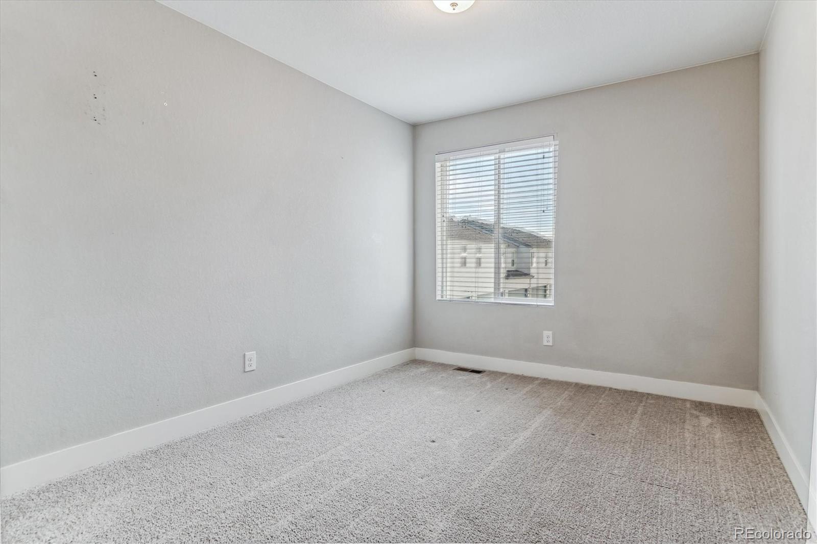 MLS Image #23 for 4755  memphis street 6,denver, Colorado