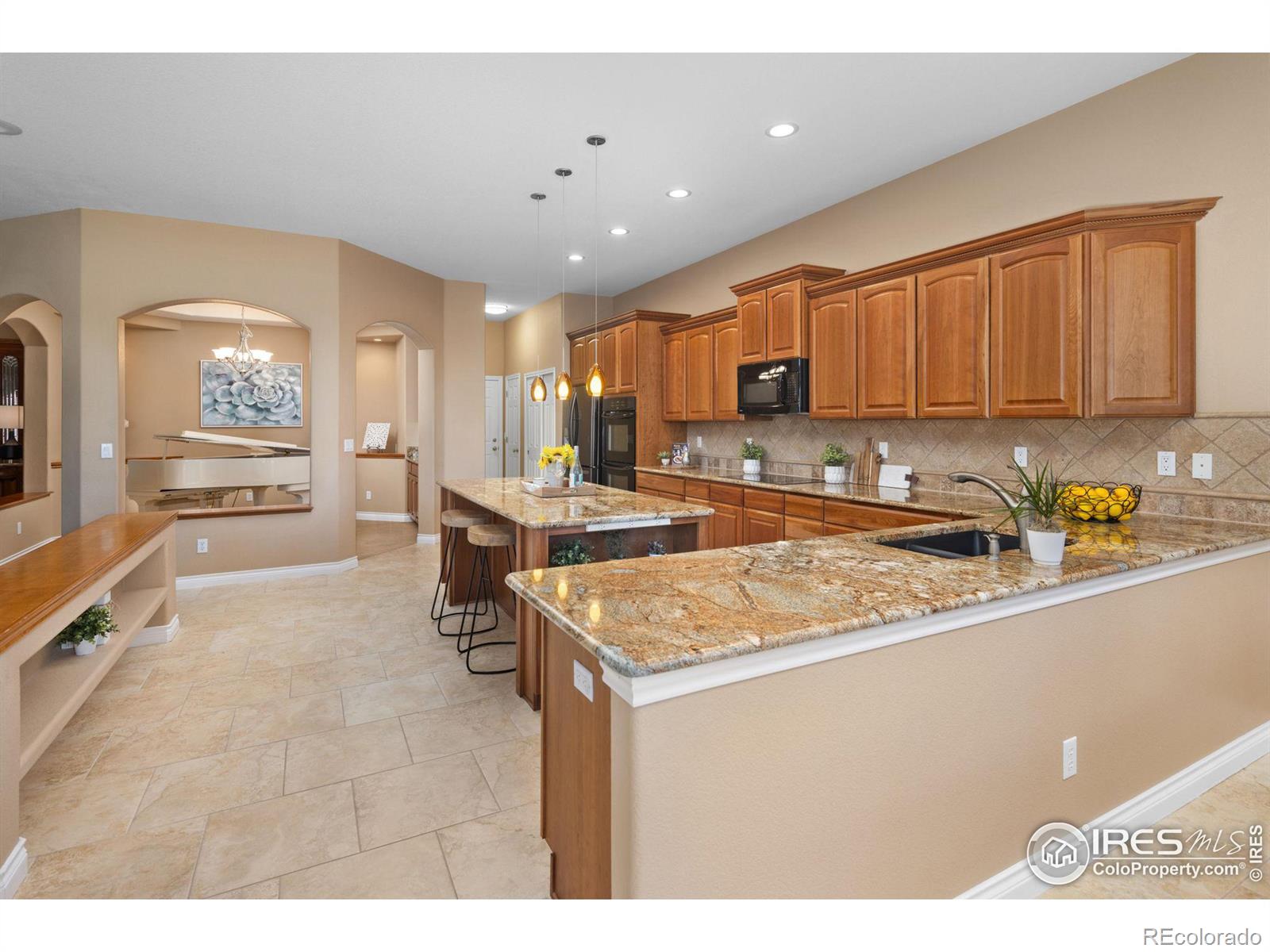 MLS Image #14 for 919  weston circle,erie, Colorado