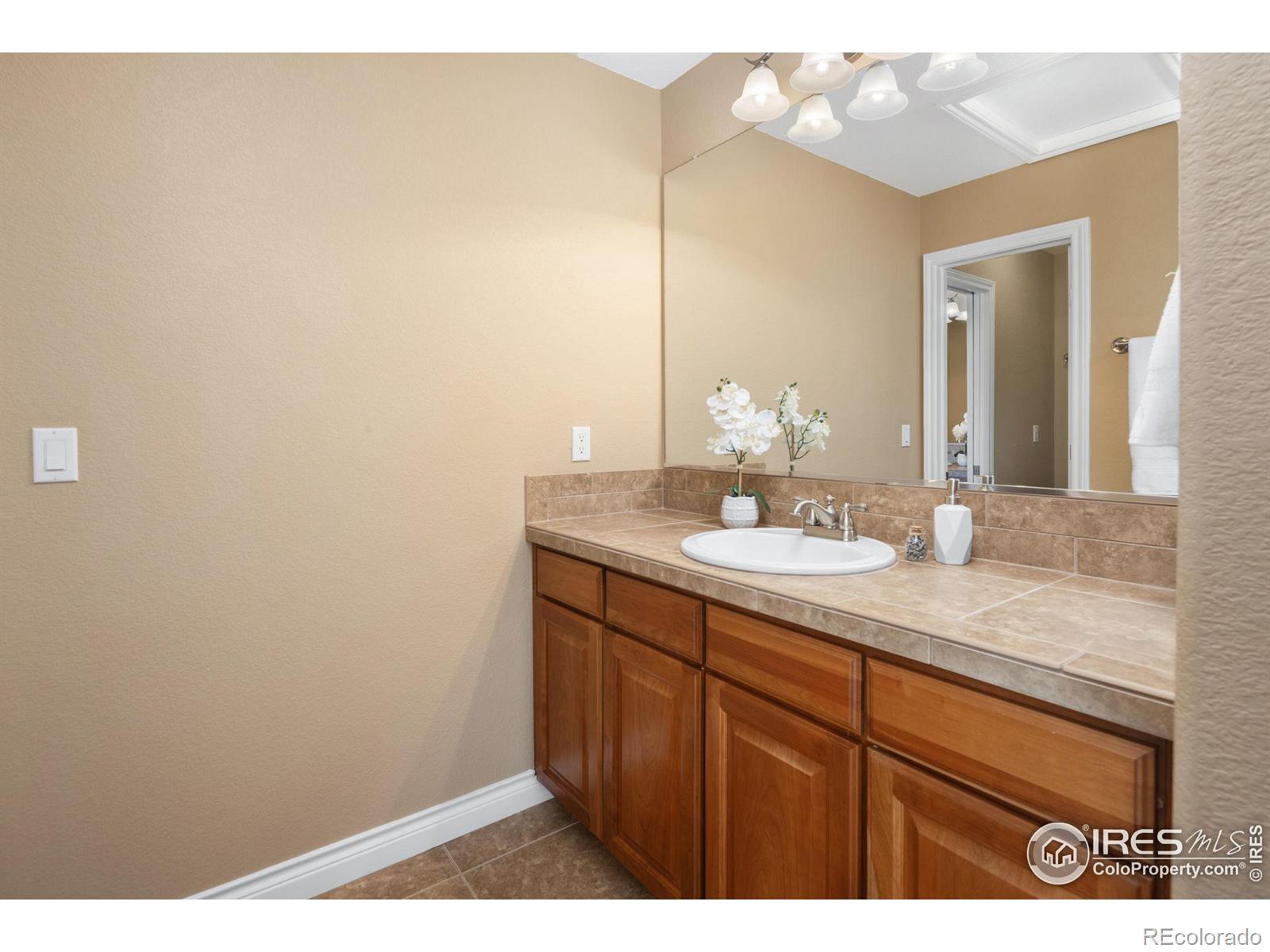 MLS Image #24 for 919  weston circle,erie, Colorado