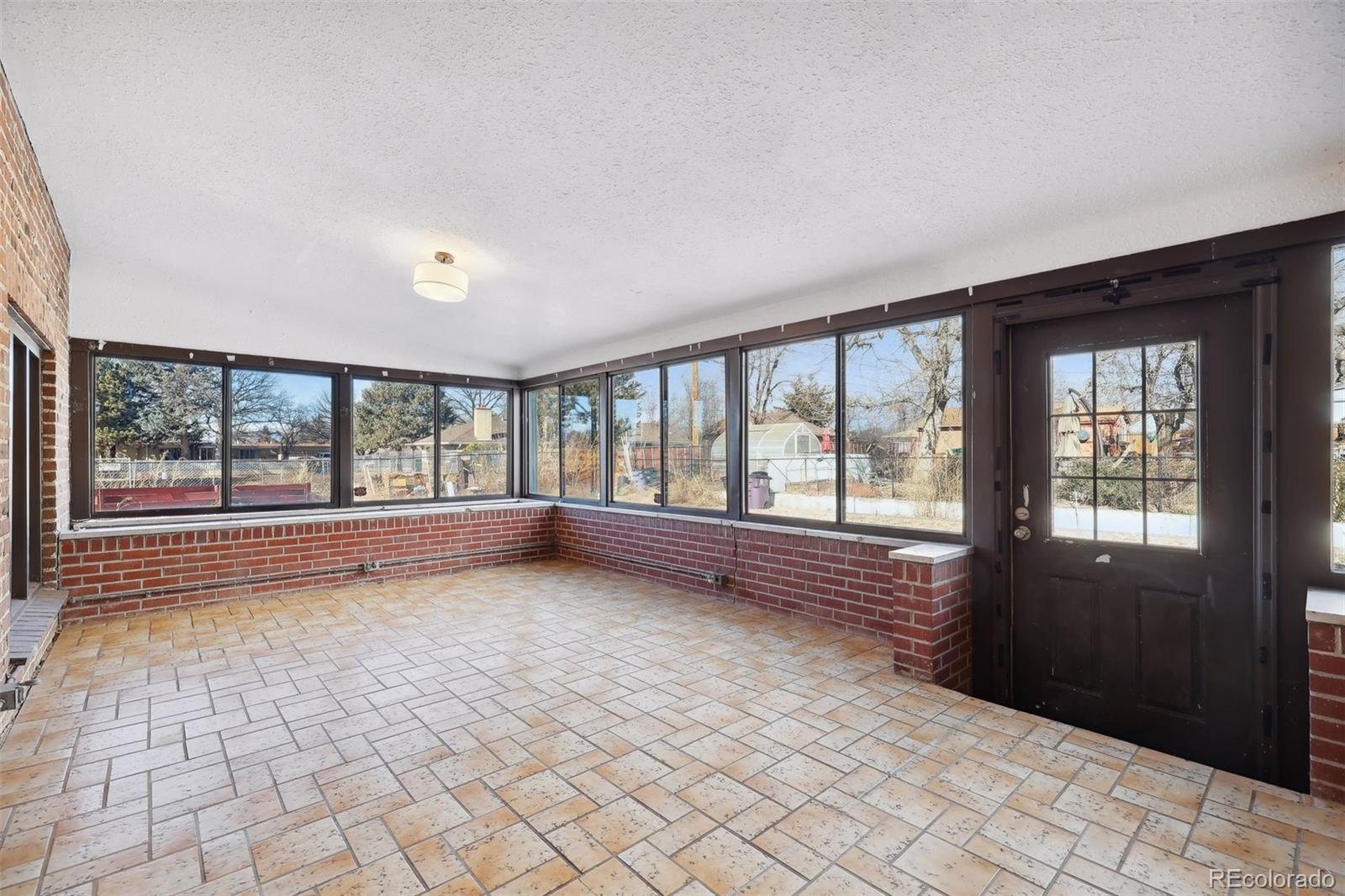 MLS Image #18 for 3637 e 26th avenue parkway,denver, Colorado