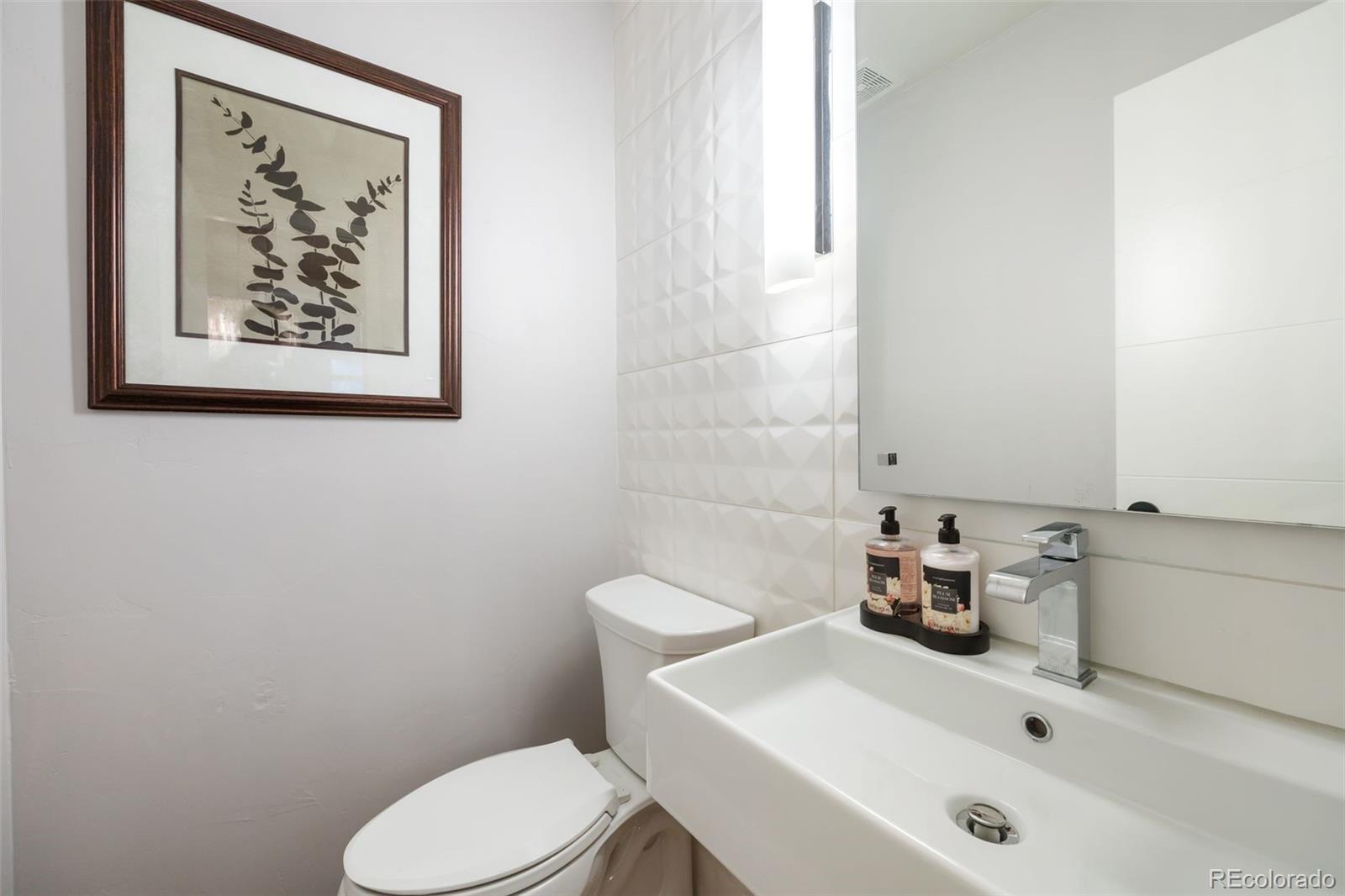 MLS Image #11 for 2625 w 25th avenue 2,denver, Colorado