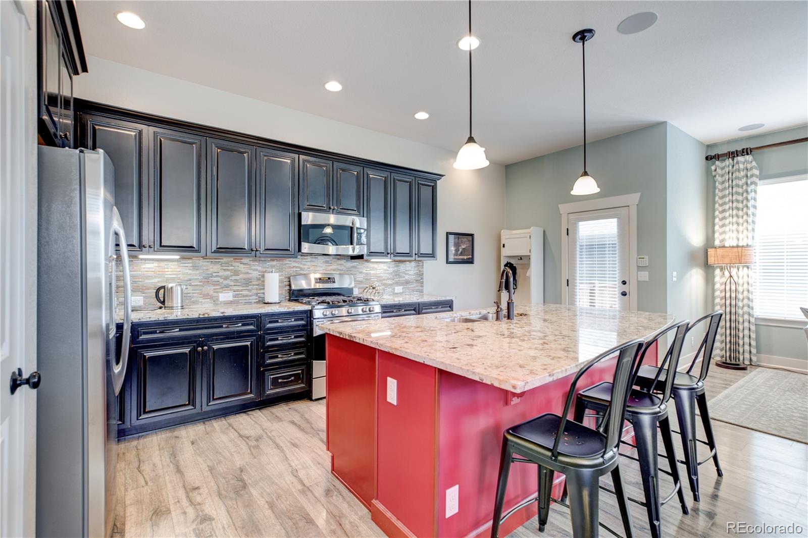 MLS Image #9 for 7995 e 49th place,denver, Colorado