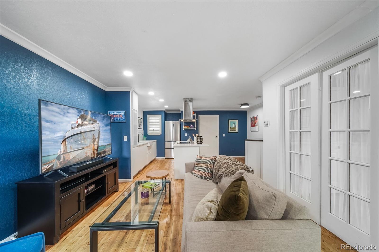 MLS Image #14 for 11 w ellsworth avenue 21,denver, Colorado