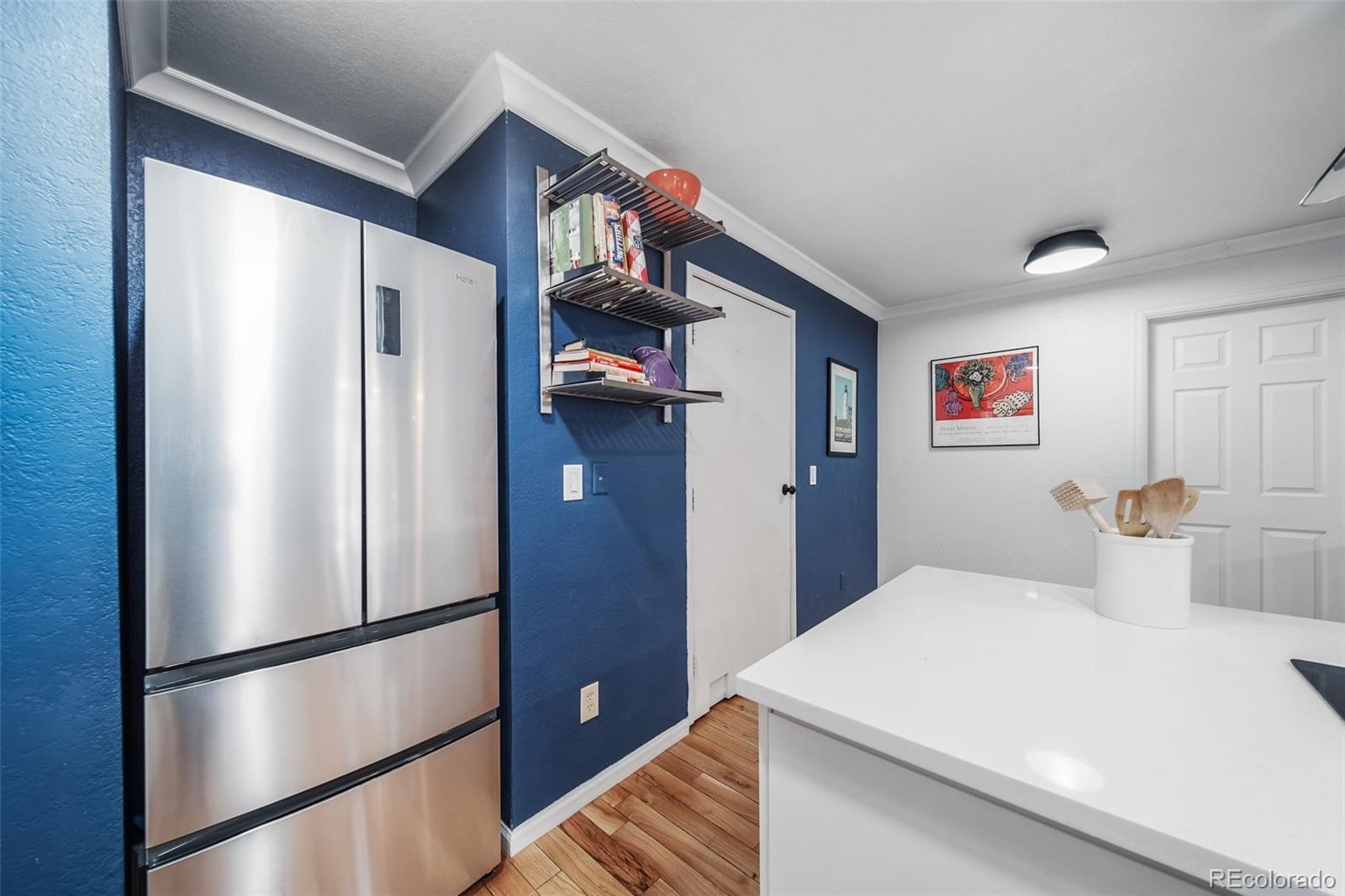 MLS Image #18 for 11 w ellsworth avenue 21,denver, Colorado