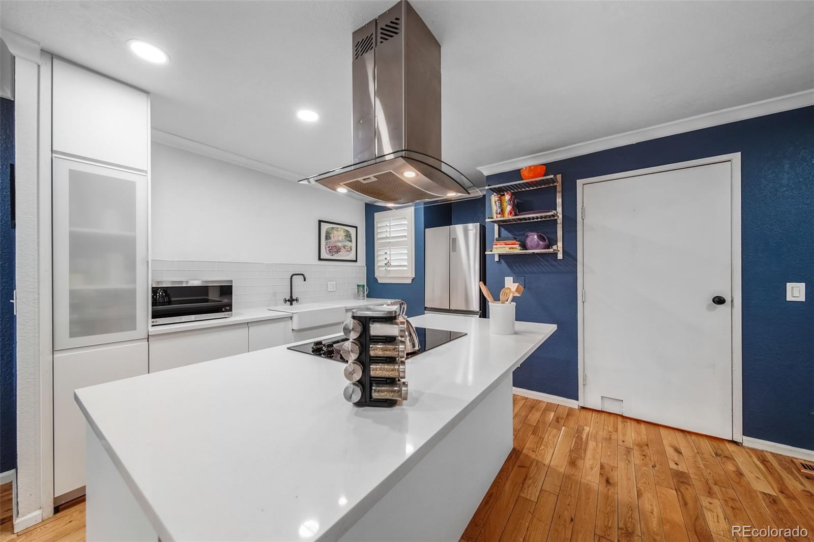 MLS Image #19 for 11 w ellsworth avenue 21,denver, Colorado