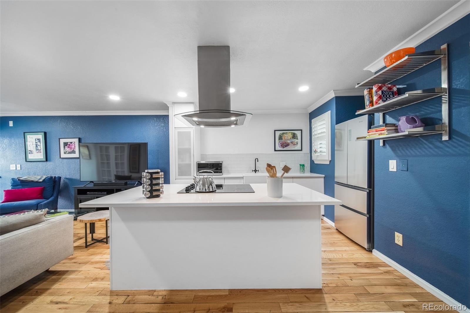 MLS Image #20 for 11 w ellsworth avenue 21,denver, Colorado