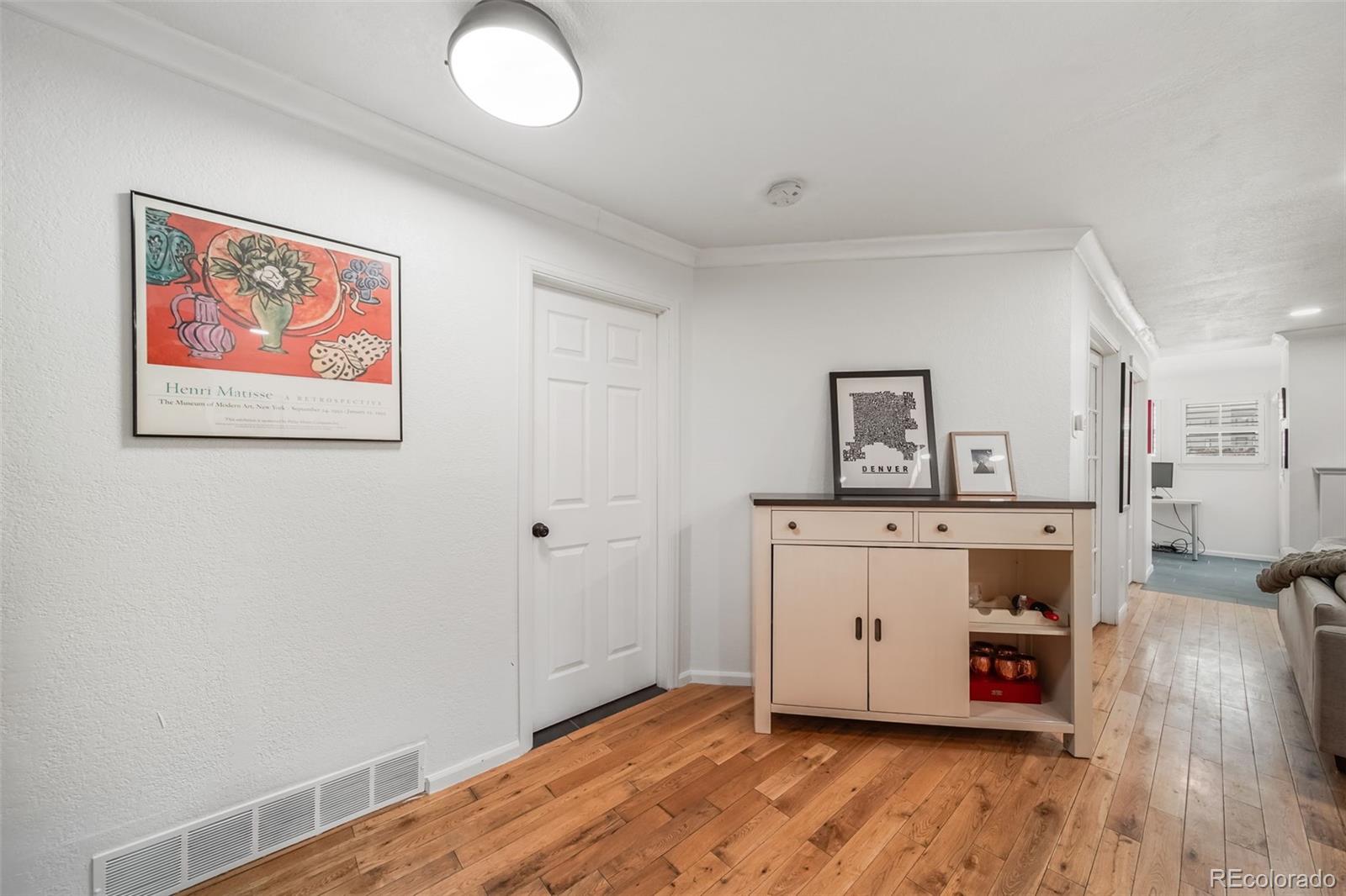 MLS Image #23 for 11 w ellsworth avenue 21,denver, Colorado