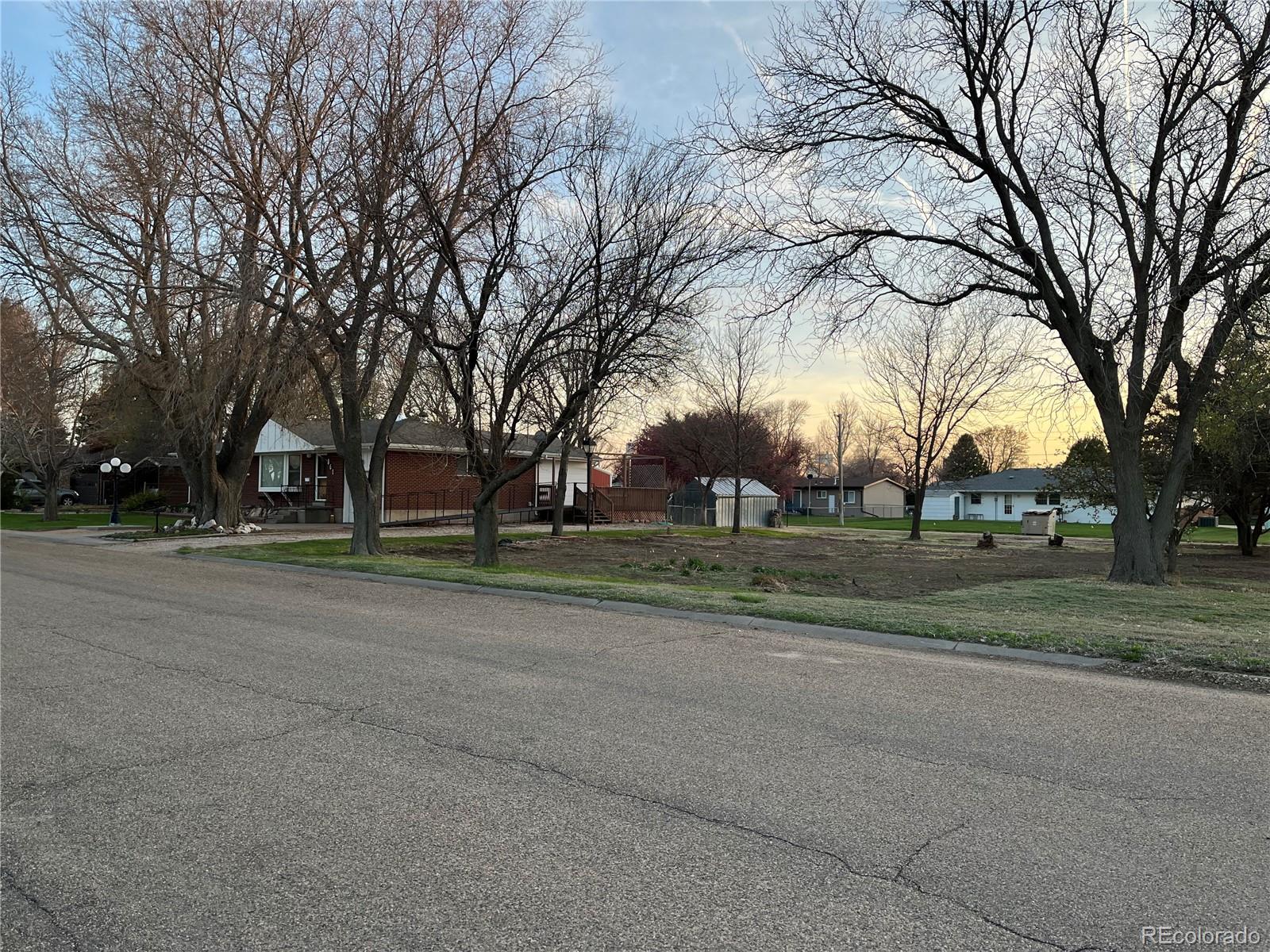 MLS Image #6 for 861 n 13th street,burlington, Colorado