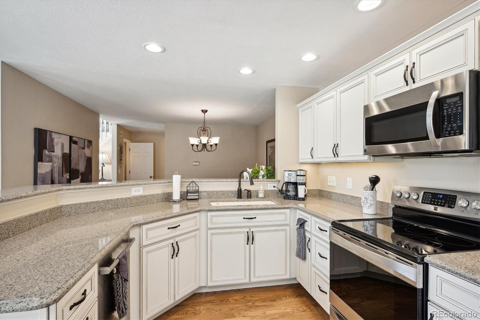 MLS Image #10 for 1468 e nichols drive ,centennial, Colorado