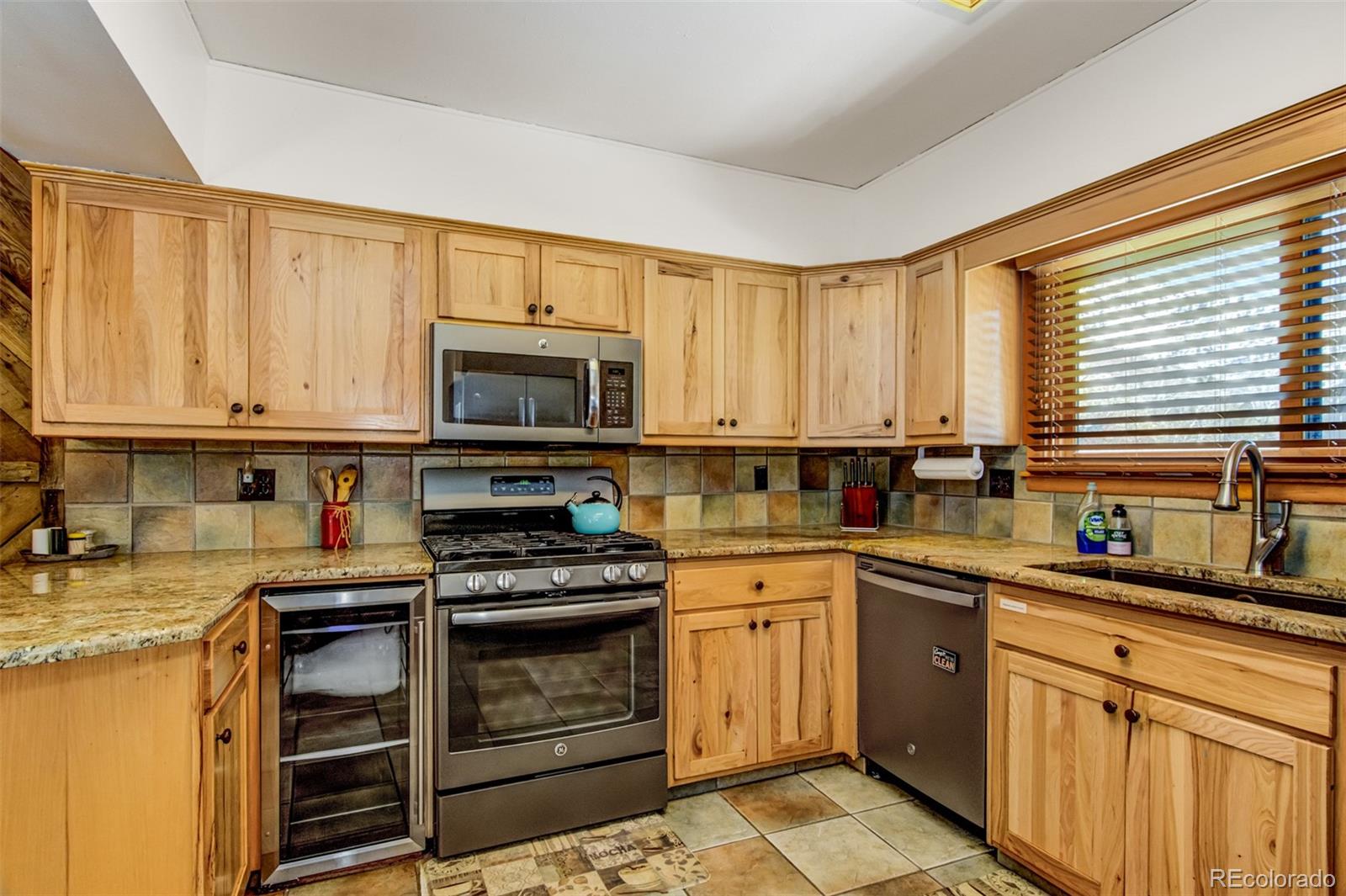 MLS Image #13 for 8660  chipita park road,cascade, Colorado