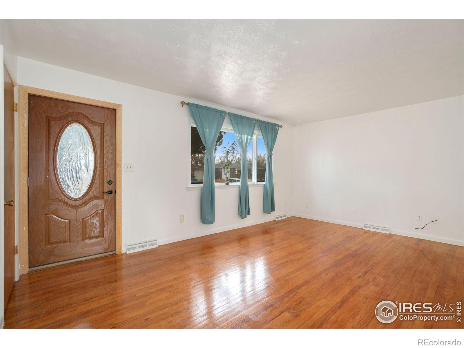 MLS Image #2 for 401  27th avenue,greeley, Colorado