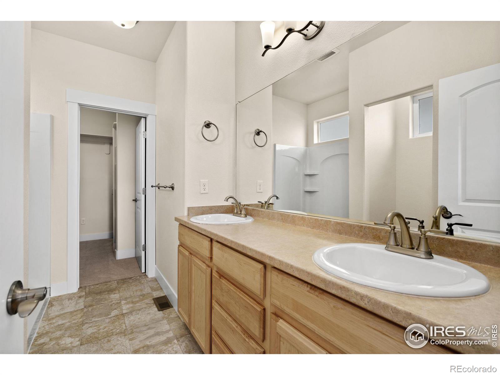 MLS Image #17 for 1789  long shadow drive,windsor, Colorado