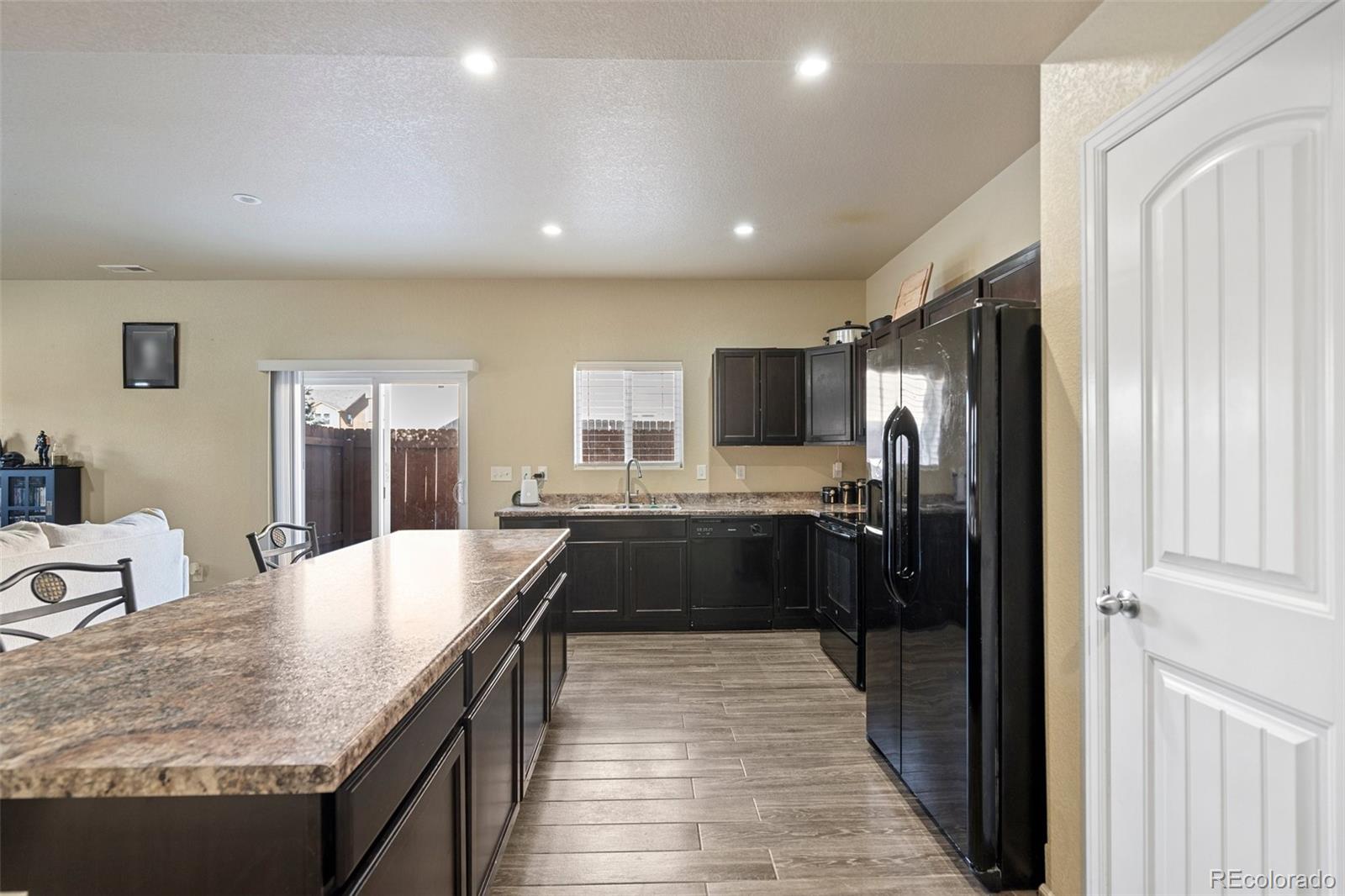 MLS Image #12 for 9455  mosaic heights,fountain, Colorado