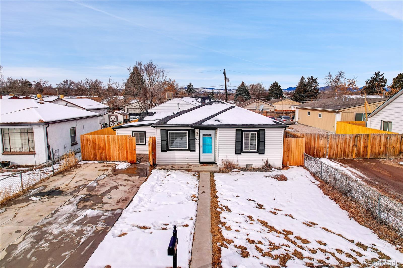 MLS Image #25 for 737 s vrain street,denver, Colorado