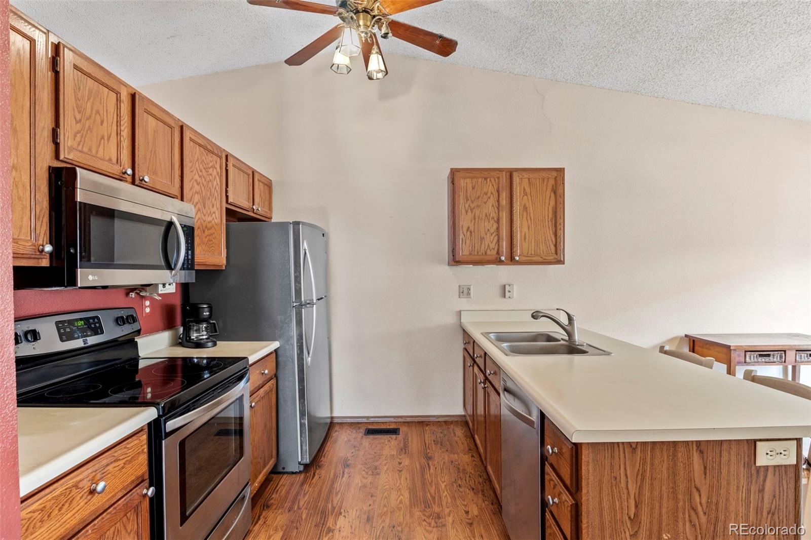 MLS Image #9 for 1411  sausalito drive,colorado springs, Colorado