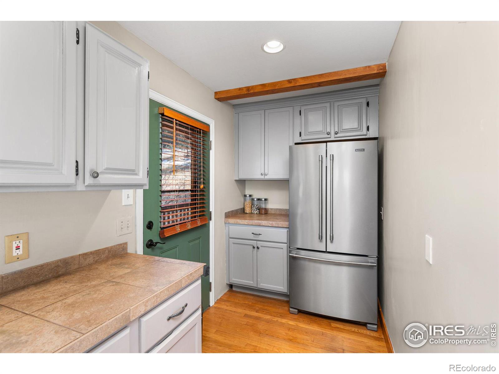 MLS Image #11 for 41  navajo court,lyons, Colorado