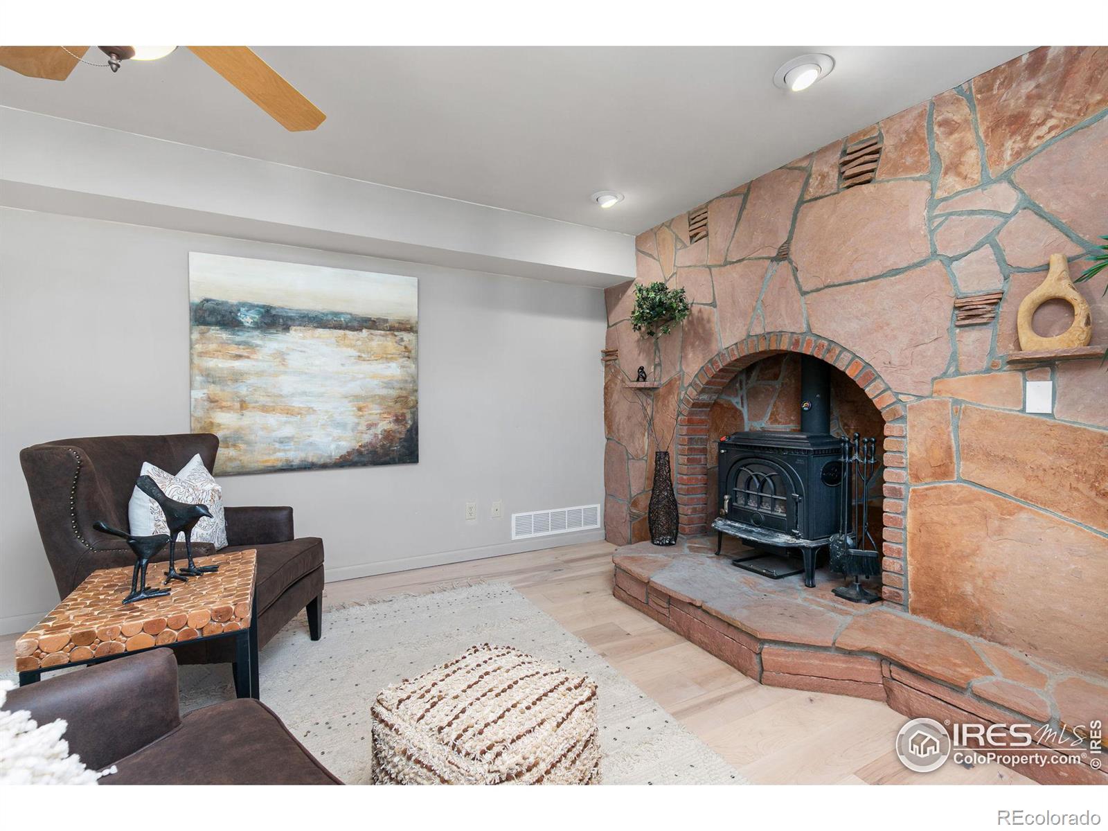 MLS Image #17 for 41  navajo court,lyons, Colorado
