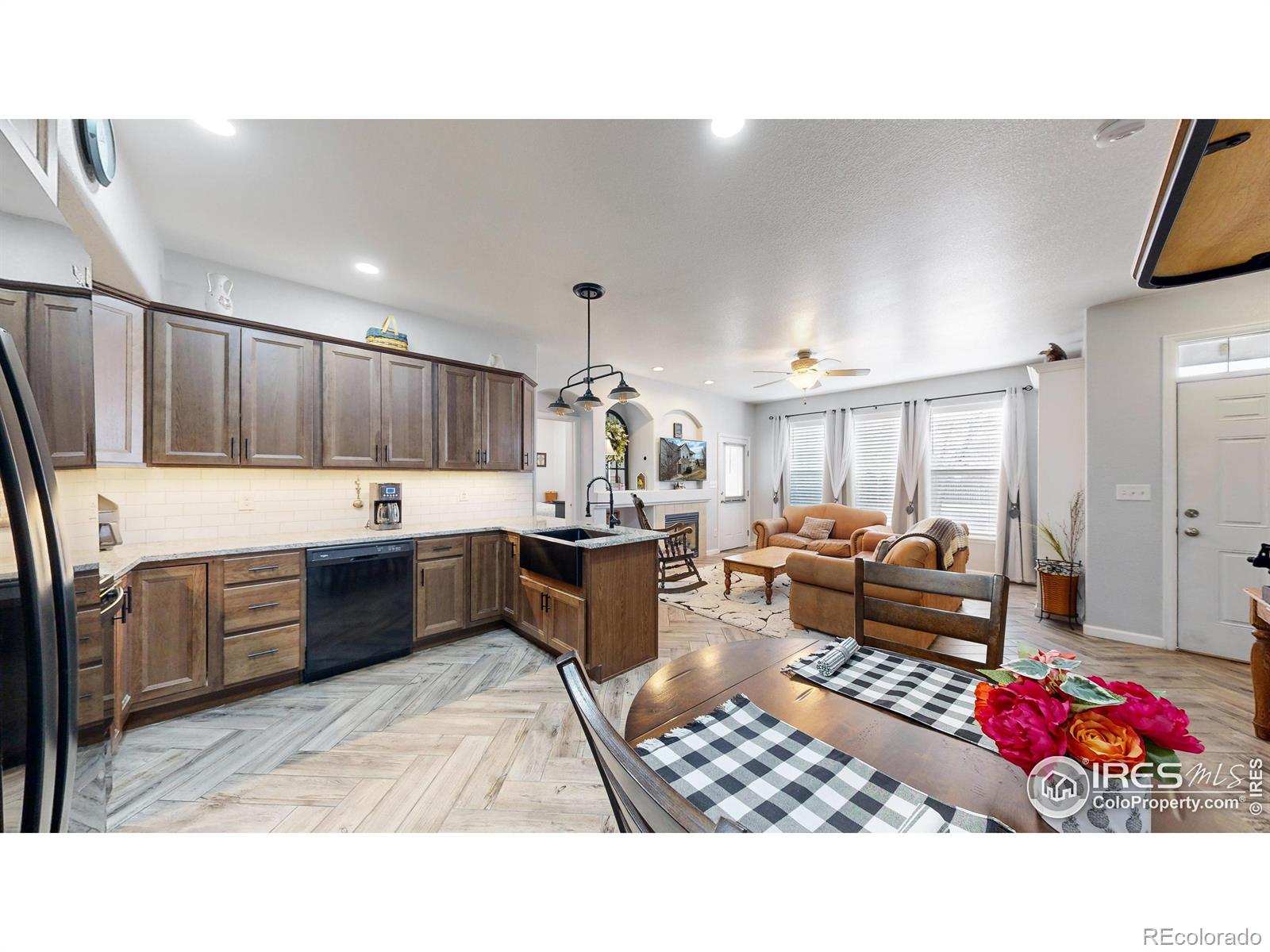 MLS Image #9 for 3764  ponderosa court,evans, Colorado