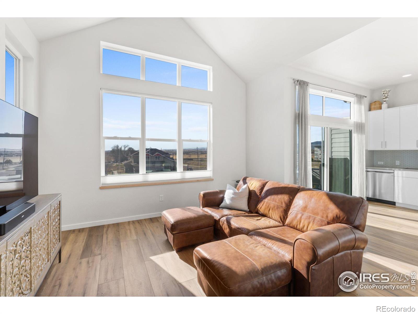 MLS Image #4 for 943  sage court,lafayette, Colorado