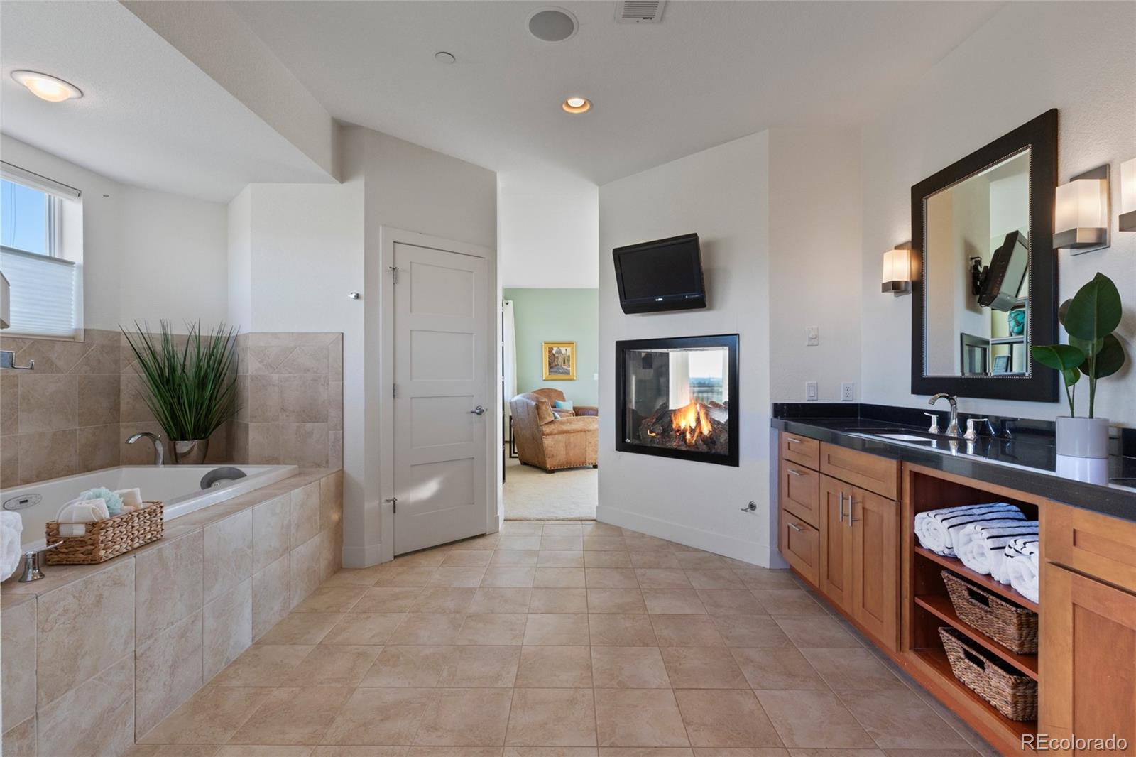 MLS Image #17 for 6959 e spur lane,parker, Colorado