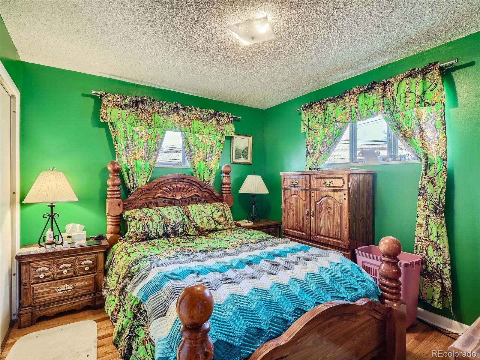 MLS Image #10 for 7234  santa fe drive,denver, Colorado