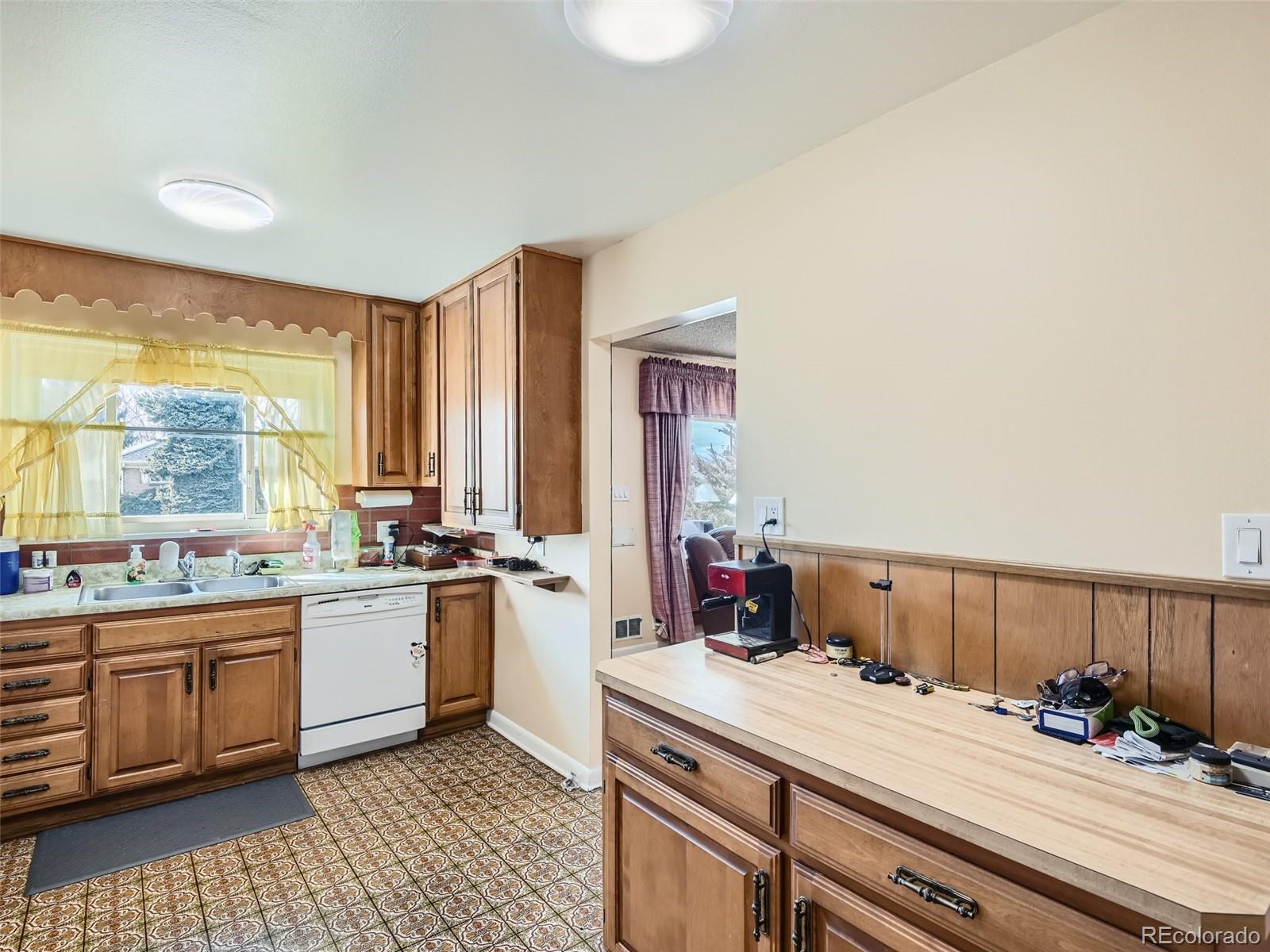 MLS Image #8 for 7234  santa fe drive,denver, Colorado