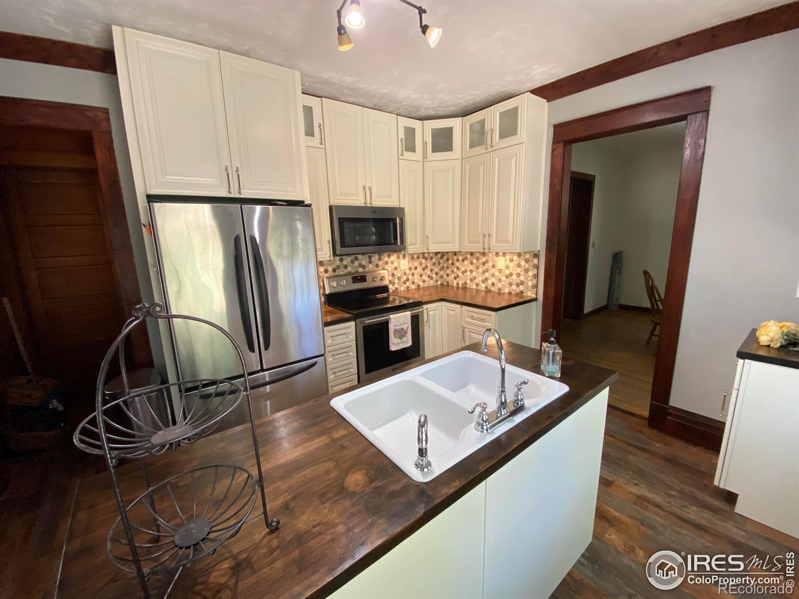 MLS Image #10 for 350  12th street,burlington, Colorado