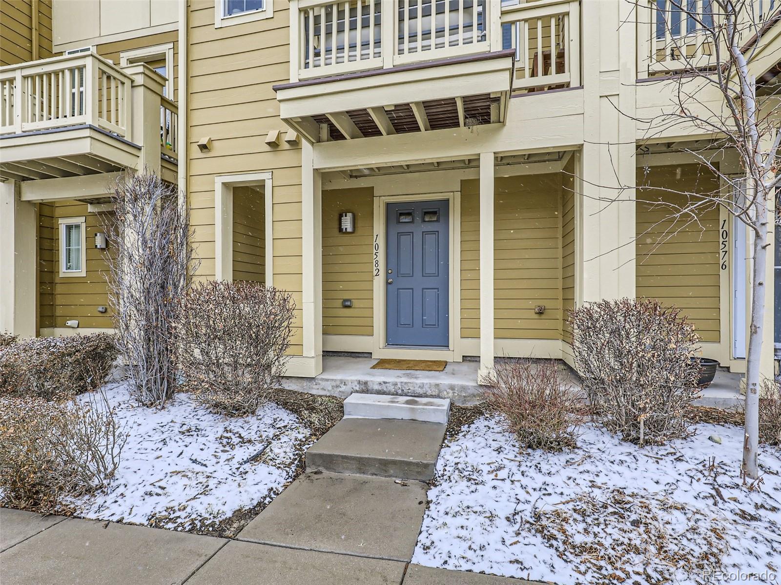 MLS Image #2 for 10582 e 29th drive,denver, Colorado