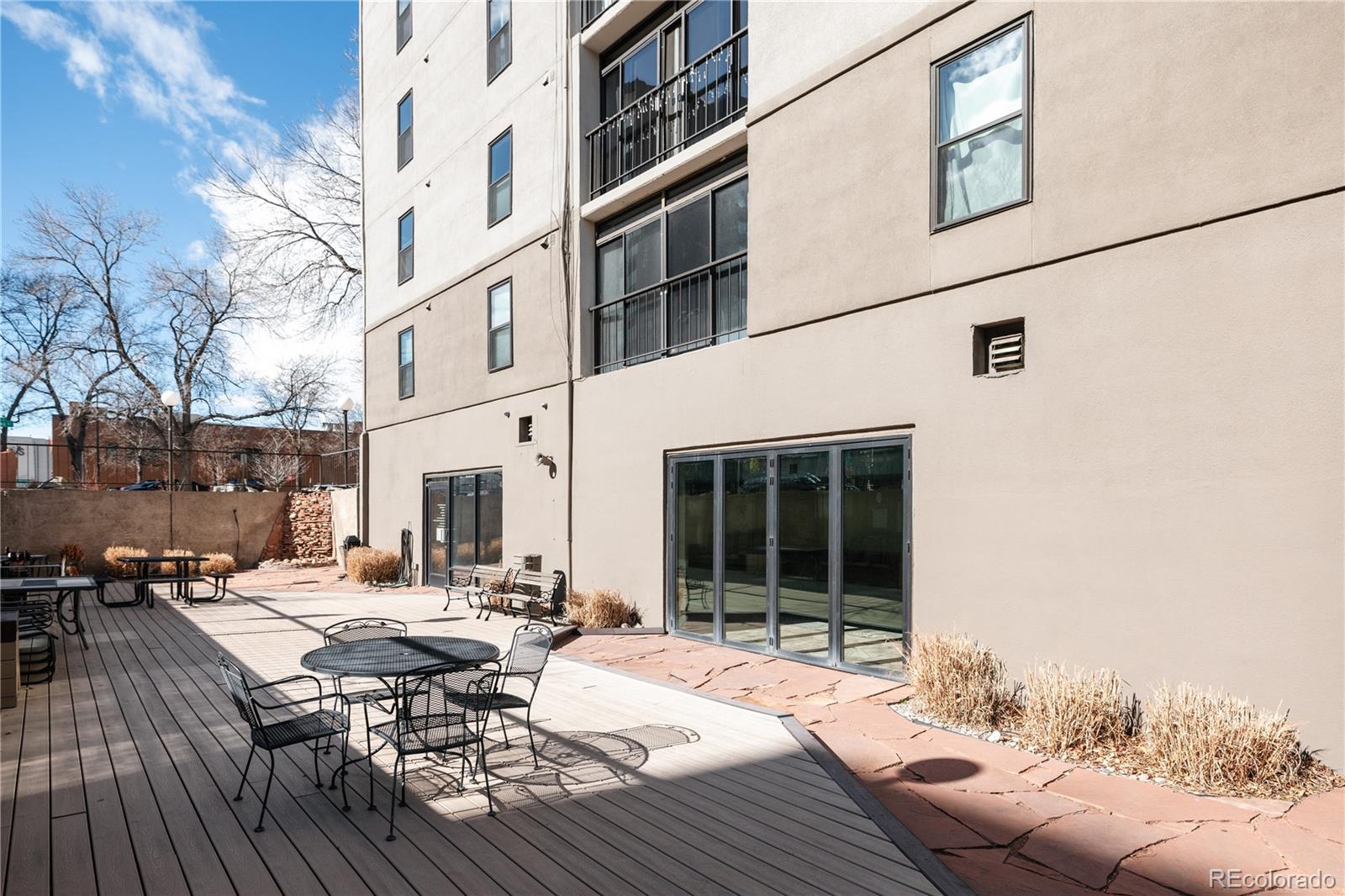 MLS Image #17 for 2  adams street 703,denver, Colorado