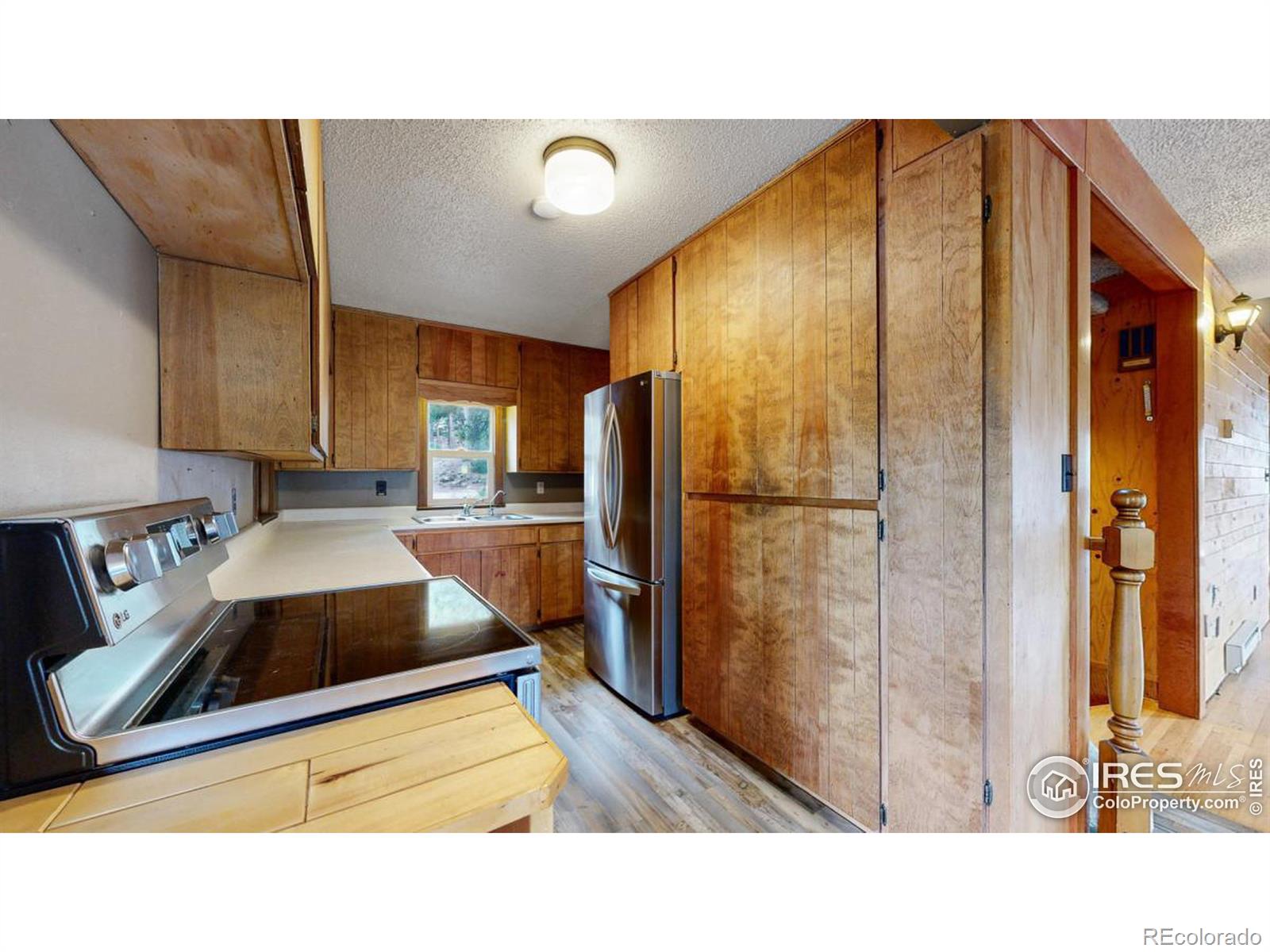 MLS Image #5 for 128  elk road,lyons, Colorado