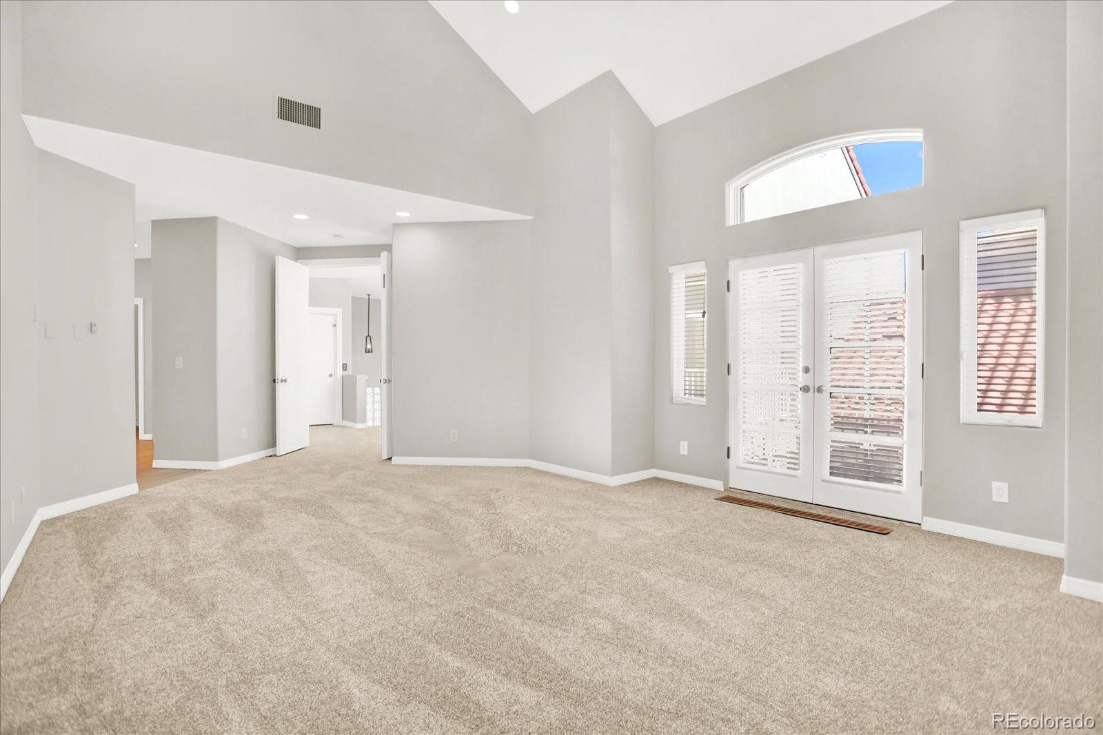 MLS Image #22 for 400 s steele street,denver, Colorado