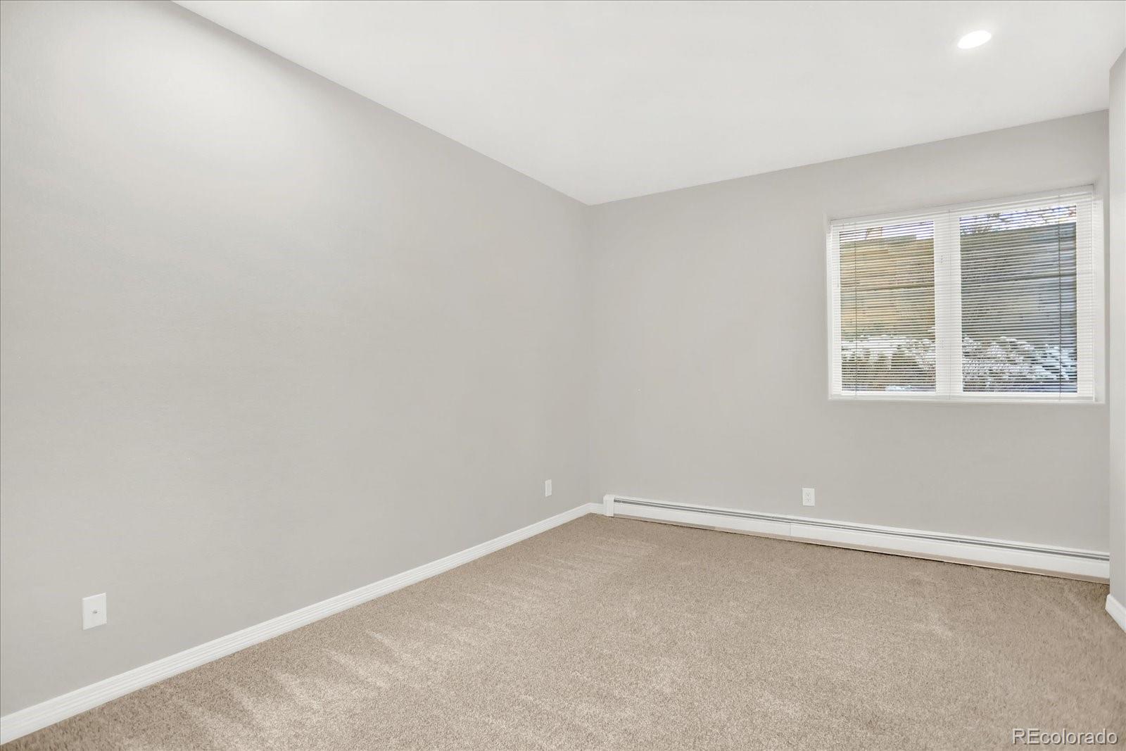 MLS Image #38 for 400 s steele street,denver, Colorado