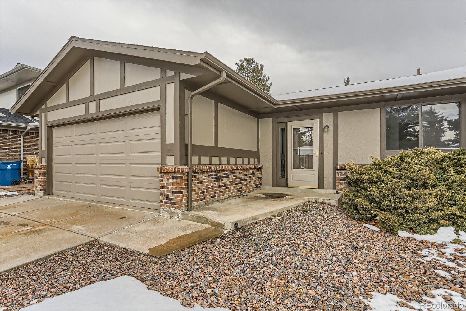 MLS Image #3 for 2444 s cole way,lakewood, Colorado